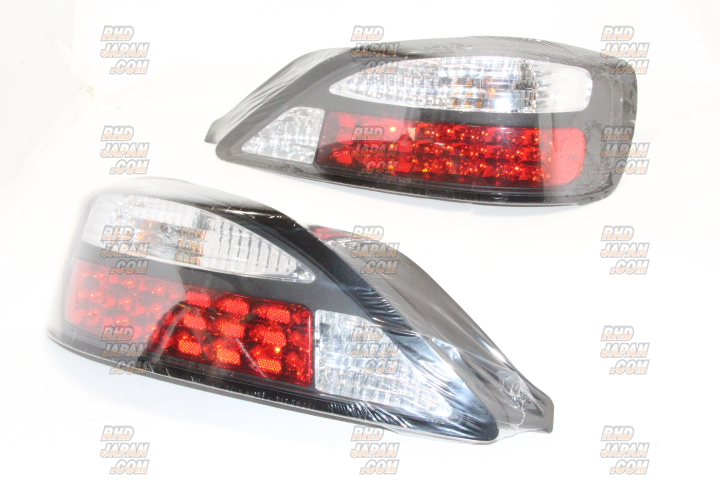 D-Max LED Tail Light Set Black - S15 - RHDJapan