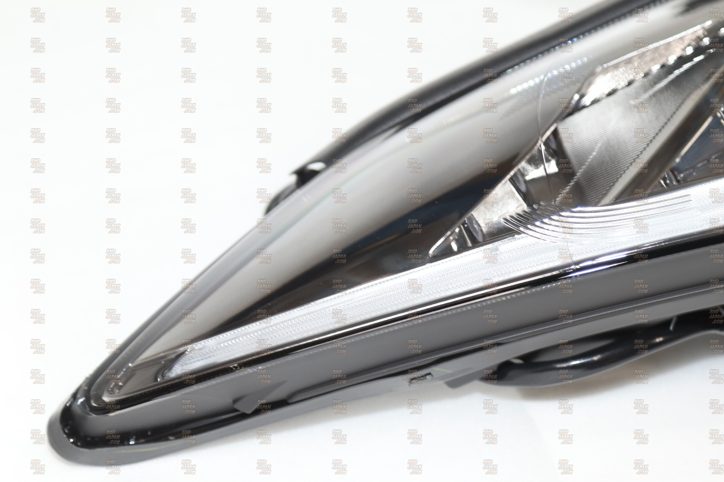 Valenti Jewel V Head Lamp Set Clear/Black Chrome - GT-R R35 - RHDJapan