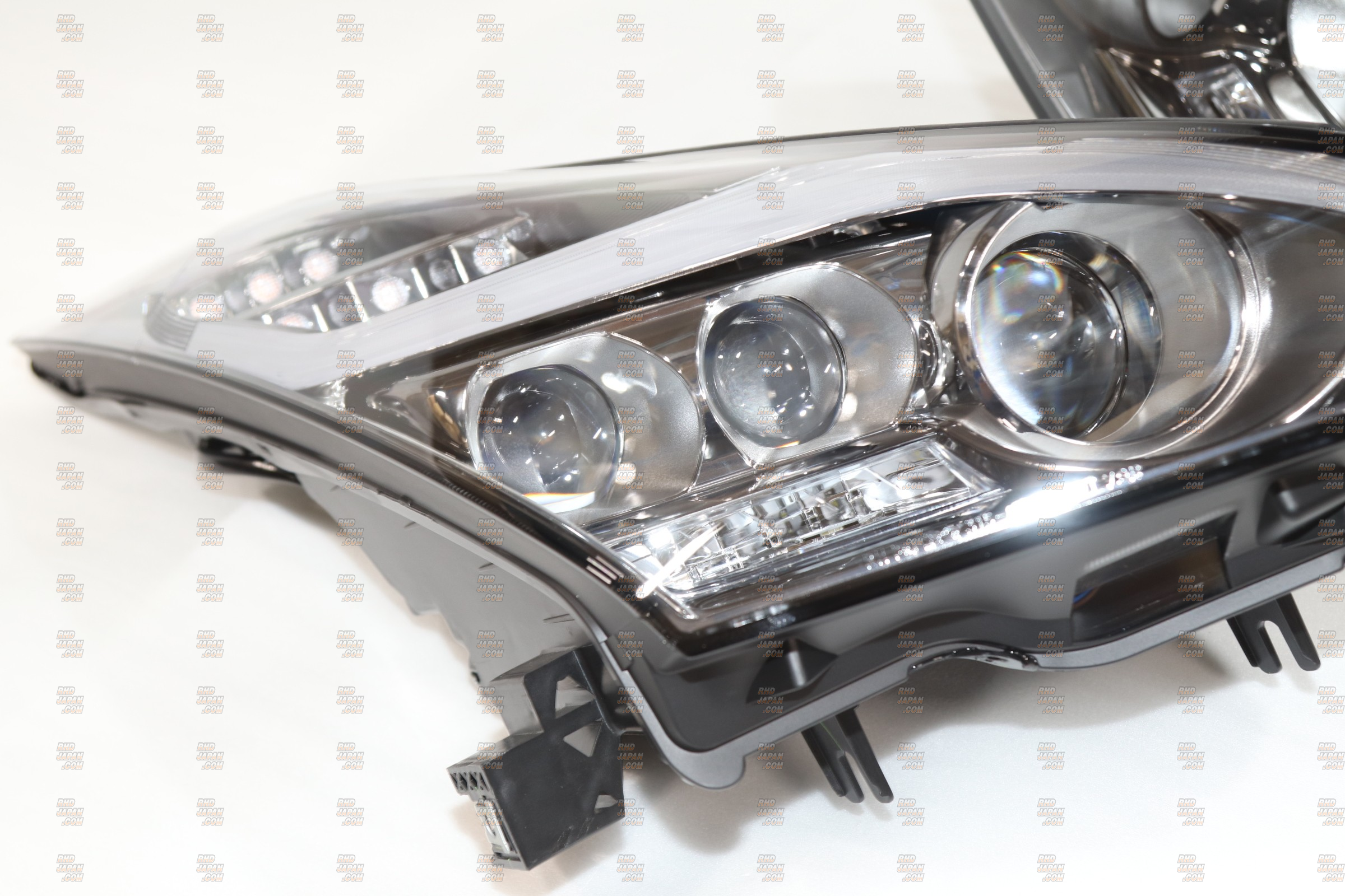 Valenti Jewel V Head Lamp Set Clear/Black Chrome - GT-R R35 - RHDJapan