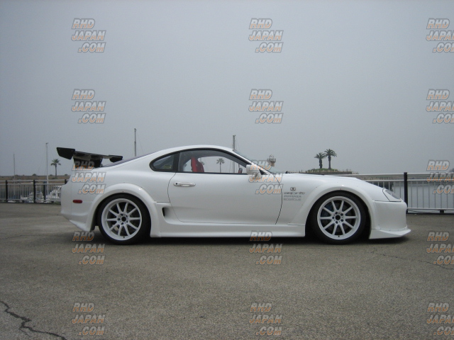 Esprit Side Steps Type 95 - JZA80