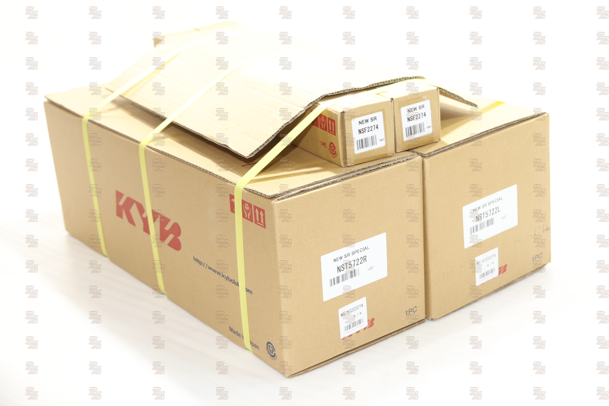 KYB New SR Special Strut Shock Absorber Suspension Set - AXVH70