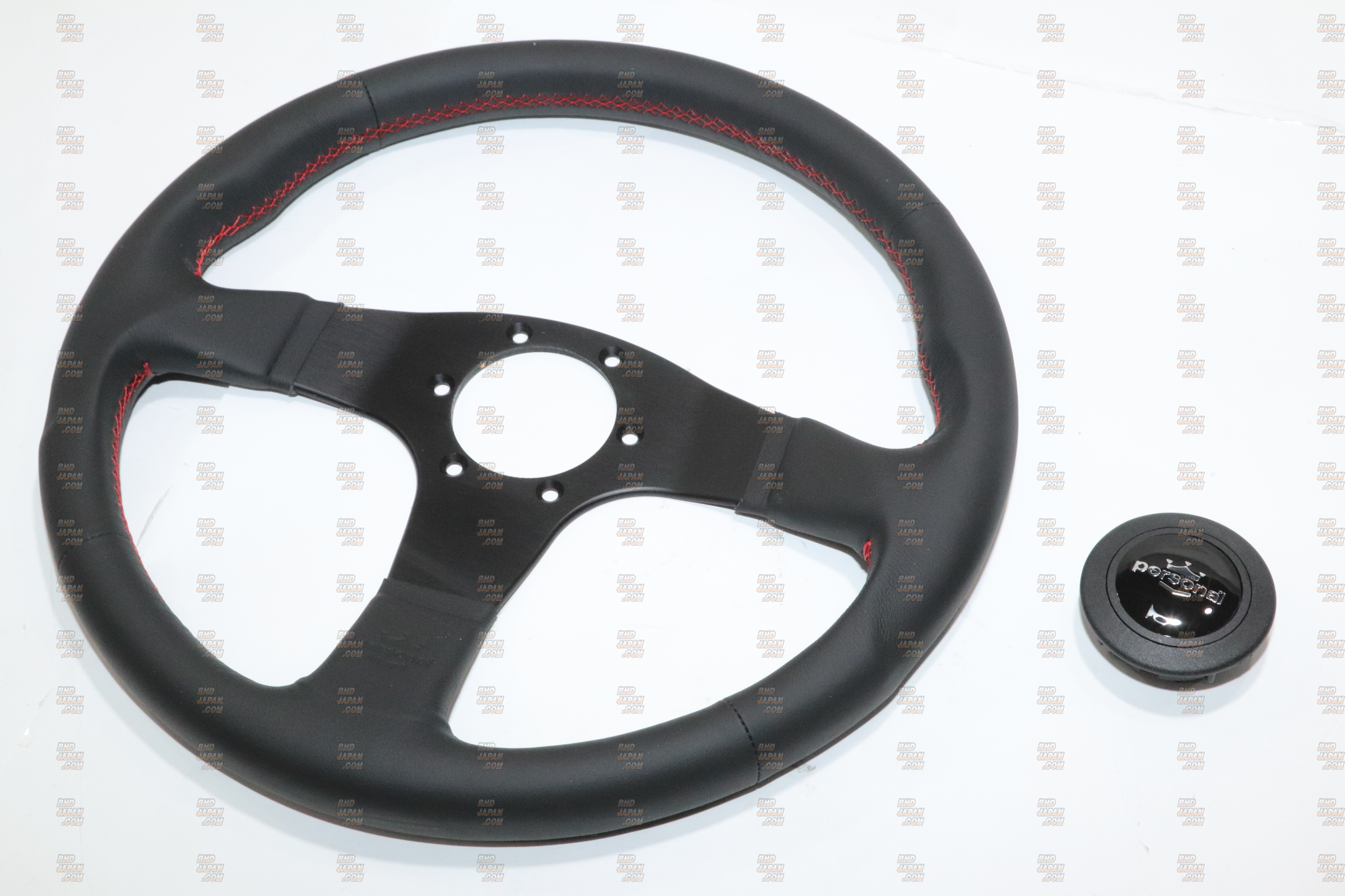 Nardi Personal Steering Wheel Blitz Leather - 350mm - RHDJapan