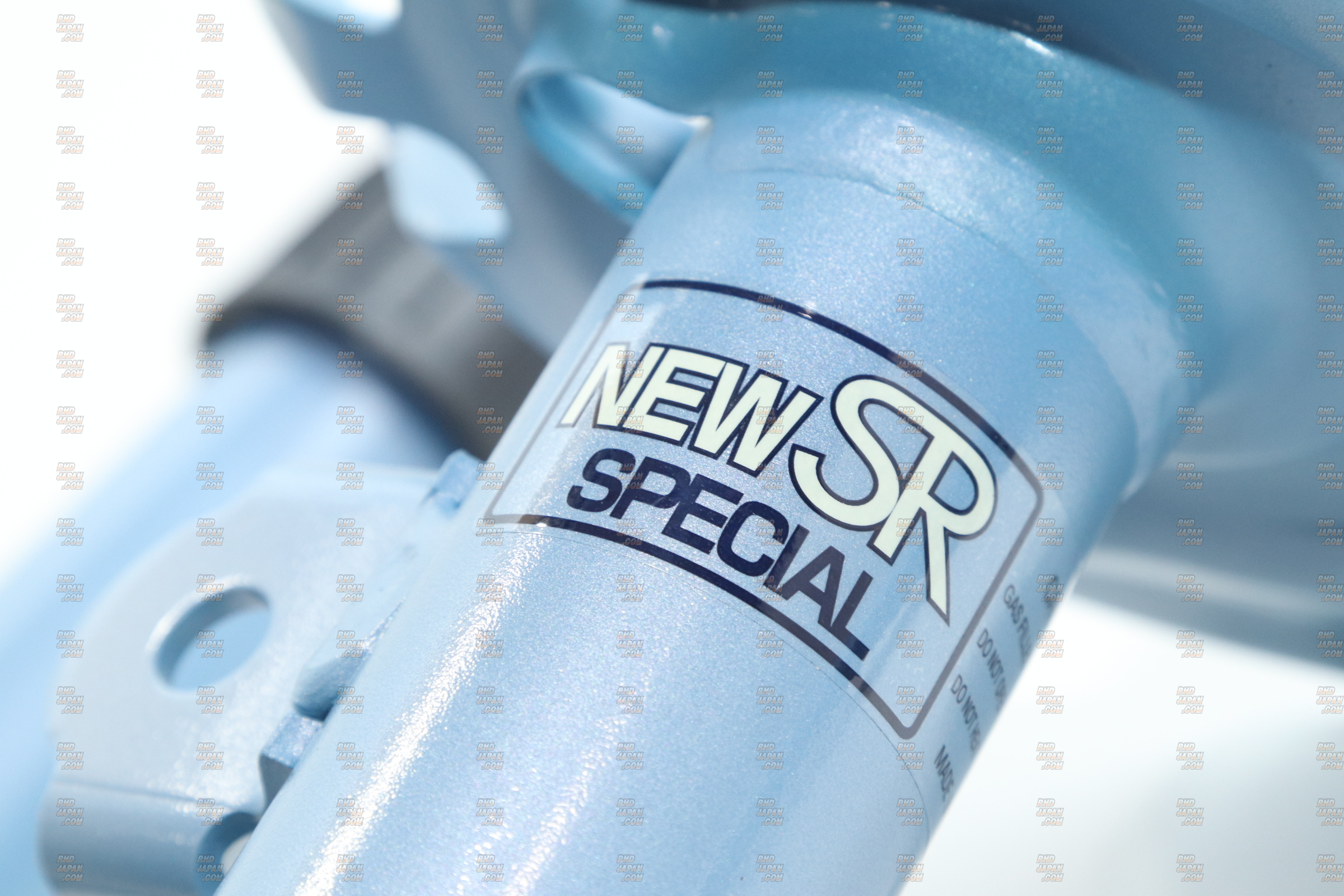 KYB New SR Special Strut Shock Absorber Suspension Set - Prius