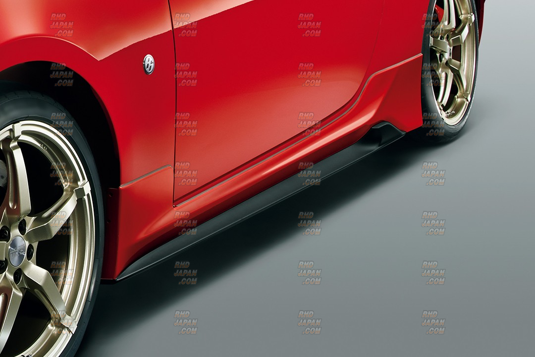 TRD Side Skirt Set Crystal White Pearl - 86 ZN6 Kouki - RHDJapan
