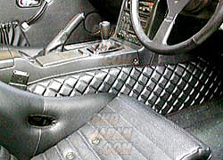 Nakamae Quilt Mat Transmission Housing Set NA Right Handle Black Black Stitch LHD - NA6CE NA8C NB6C NB8C