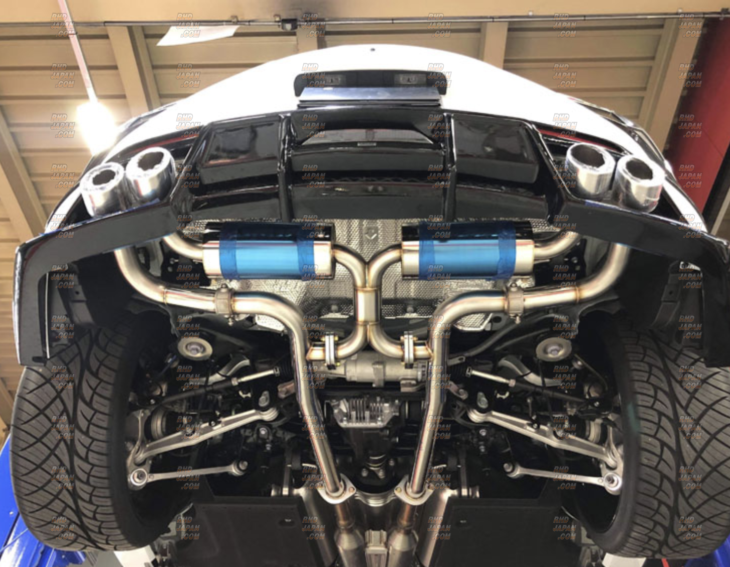 Lexon Exclusive Rear Under Diffuser FRP - Lexus LC500 URZ100 LC500h ...