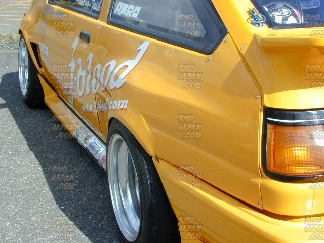 J-Blood Rear Blister Fender Set - Levin AE86 3-Door Hatch