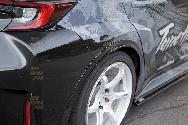 HKS Fender Molding - GR Corolla GZEA14H