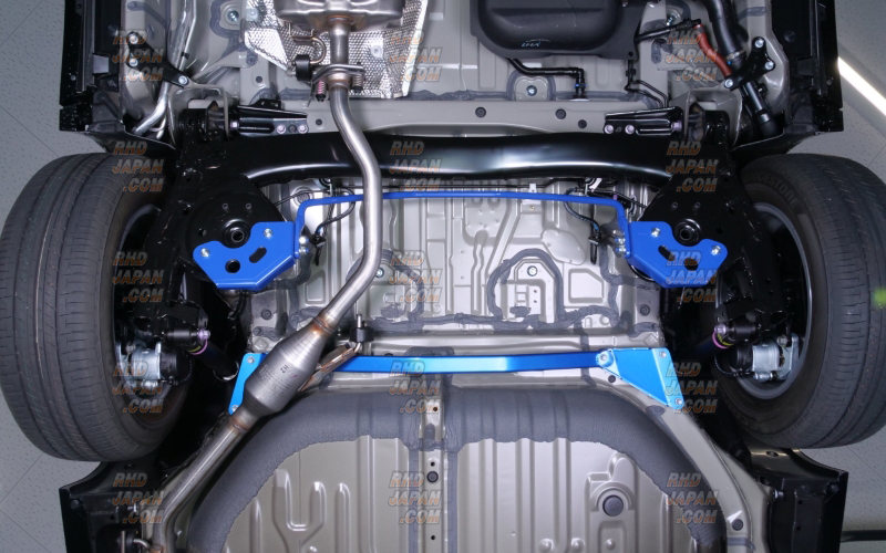 CUSCO Power Brace Rear - Noah MZRA90W ZWR90W Voxy MZRA90W ZWR90W