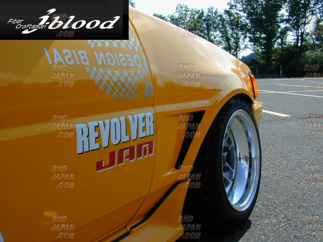 J-Blood Front Blister Fender Set - AE86 Levin - RHDJapan