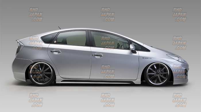 FLEDERMAUS Regina Aero - 3-Piece Kit Prius ZVW30 Kouki - RHDJapan