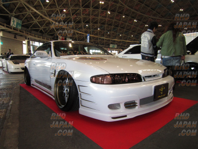 3D☆STAR NISSAN S14 SILVIA ルーフスポイラー 3D☆STAR NISSAN S14 SILVIA ルーフスポイラー 3D☆STAR NISSAN