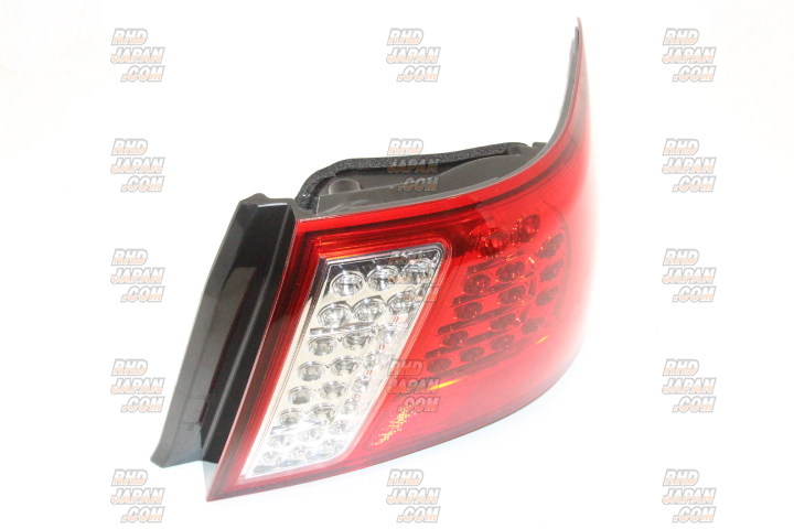 Valenti Rear Jewel LED Tail Light Revo Set Half-Red/Chrome - GVB