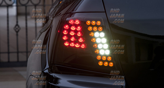Valenti Rear Jewel LED Tail Light Revo Set Half-Red/Chrome - GVB