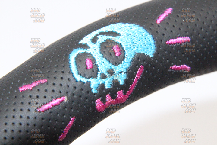 Car Make T&E Vertex Speed Steering Wheel - Pink & Blue - RHDJapan