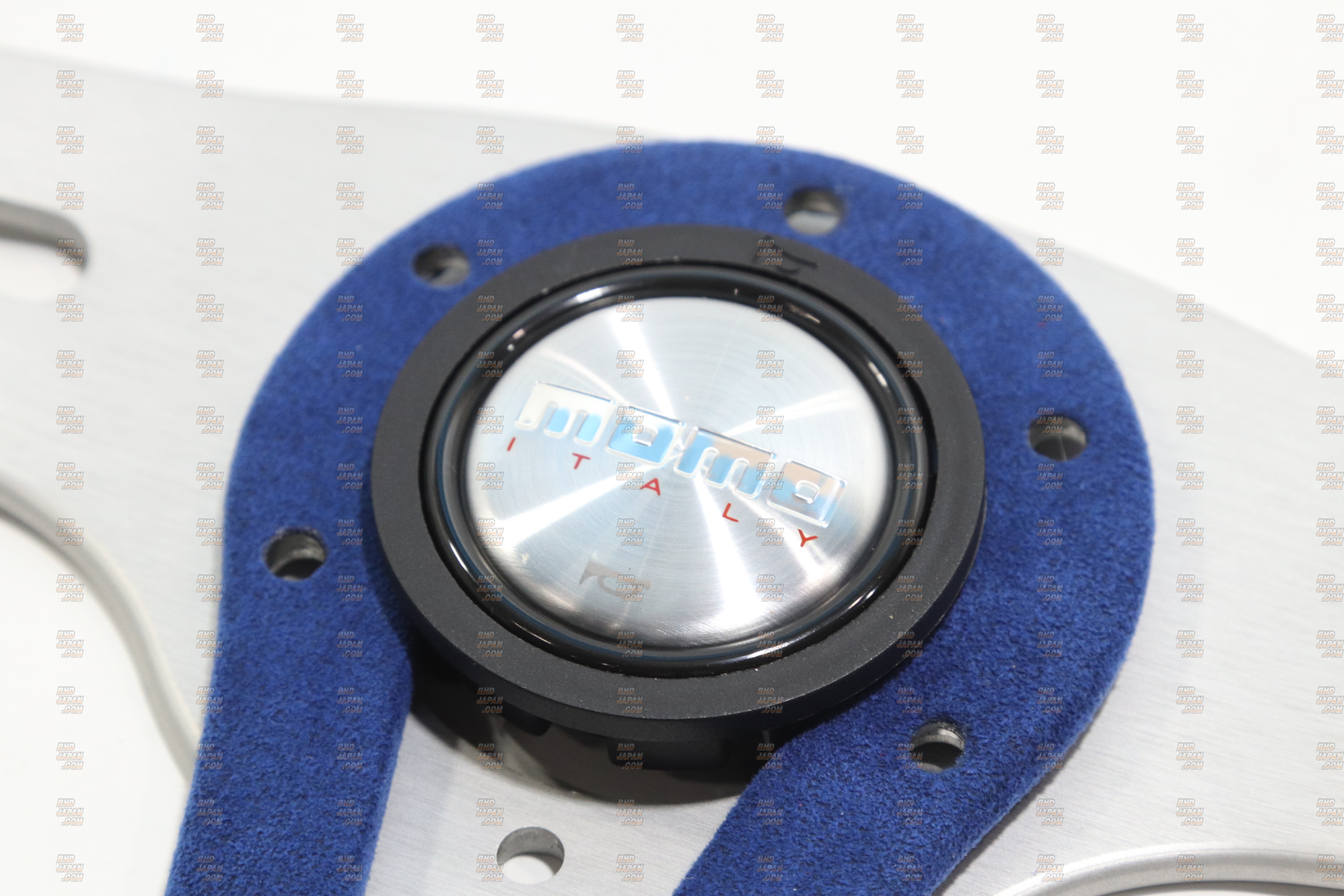 MOMO Trek Steering Wheel 350mm - Blue - RHDJapan