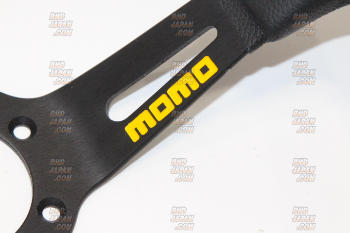 パーツ MOMO M-63 MOD.8 350mm MOMO モモ ステアリング M-63 MOD.08(モデル08) 35φ スエード